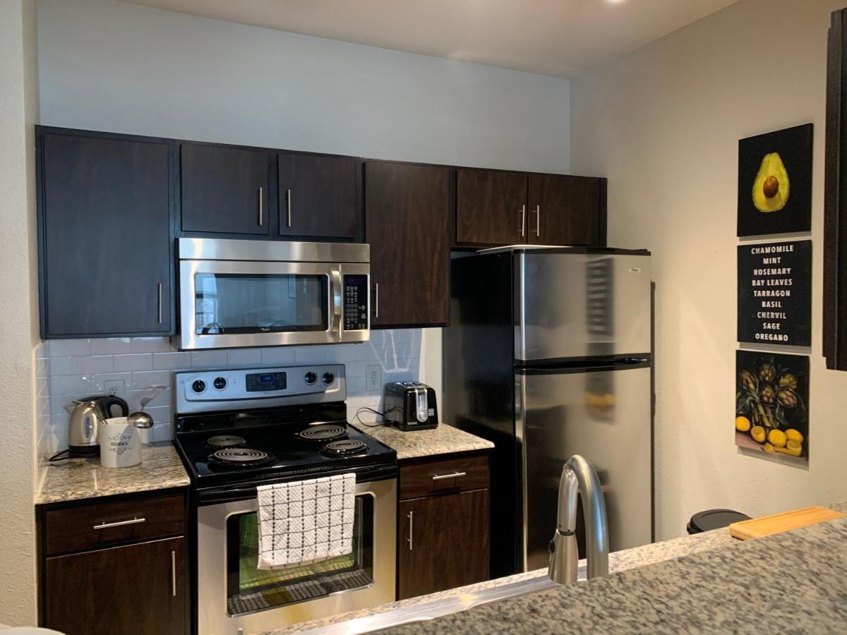 Newly Furnished 1Br Apartment W/ Hermann Park View Houston Exterior foto